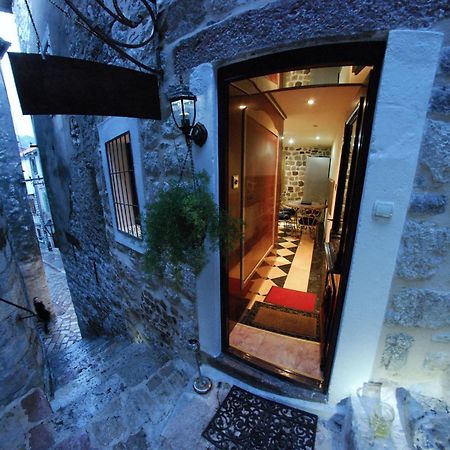 Cattaro Royale Apartment Экстерьер фото