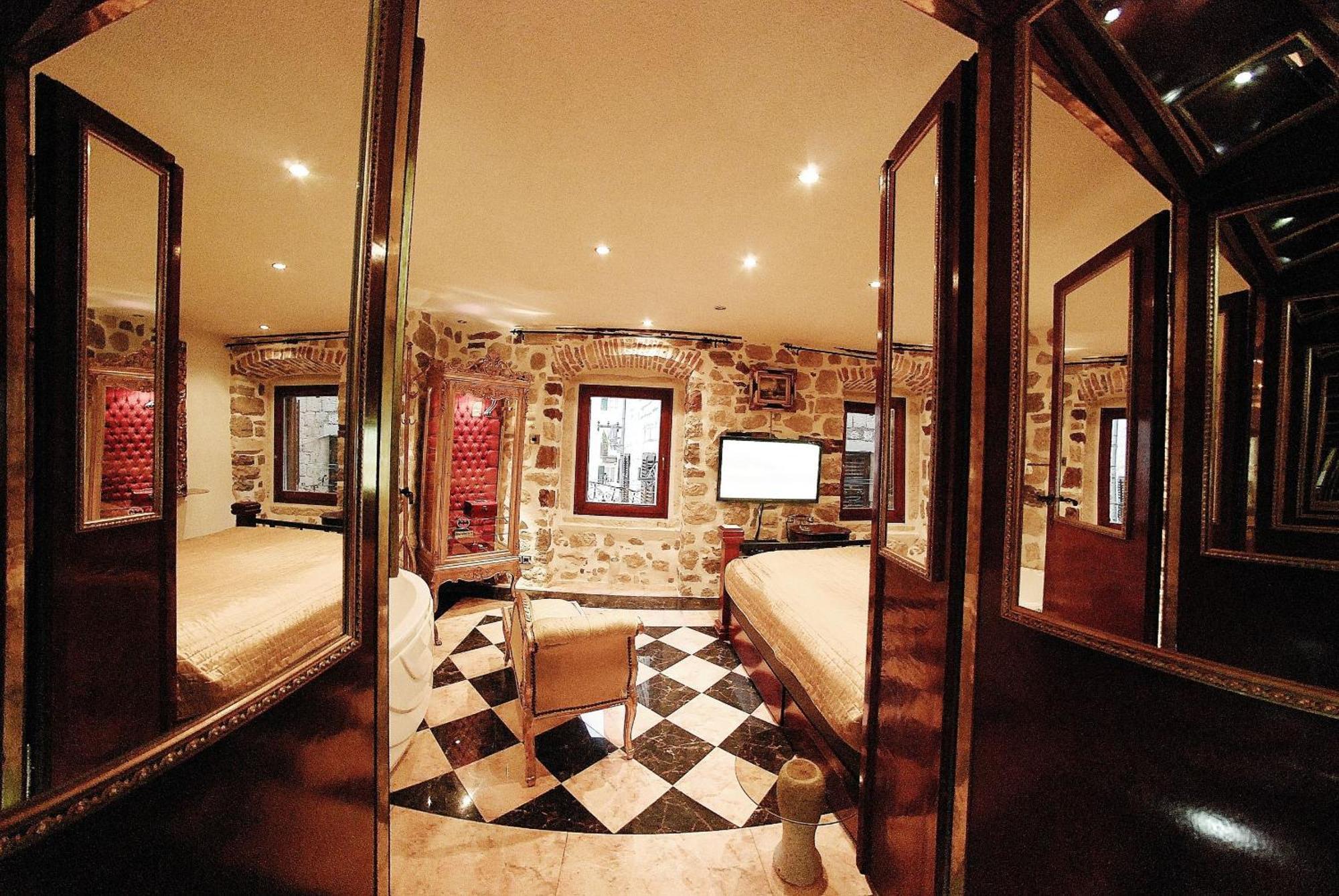 Cattaro Royale Apartment Экстерьер фото